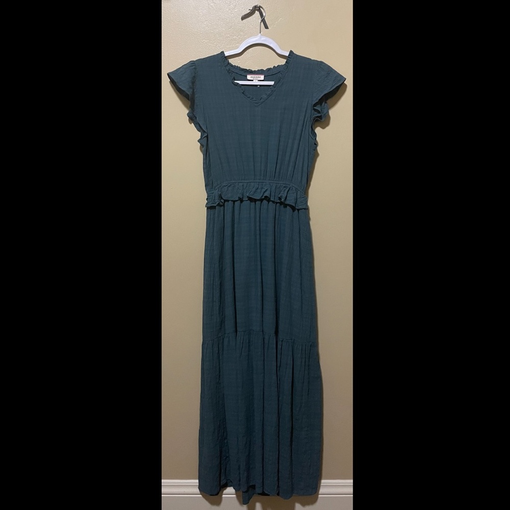 Andrée by Unit dress in blue.